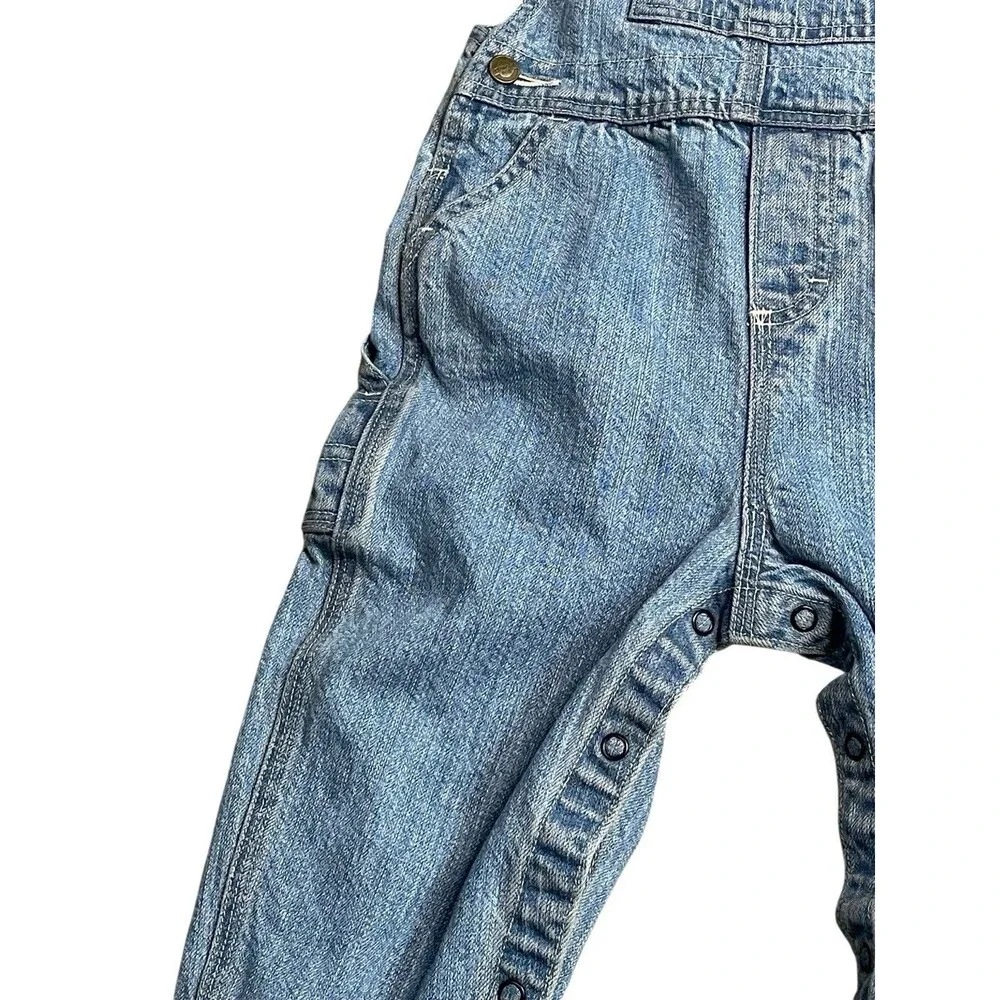 OshKosh Bgosh oshkosh bgosh